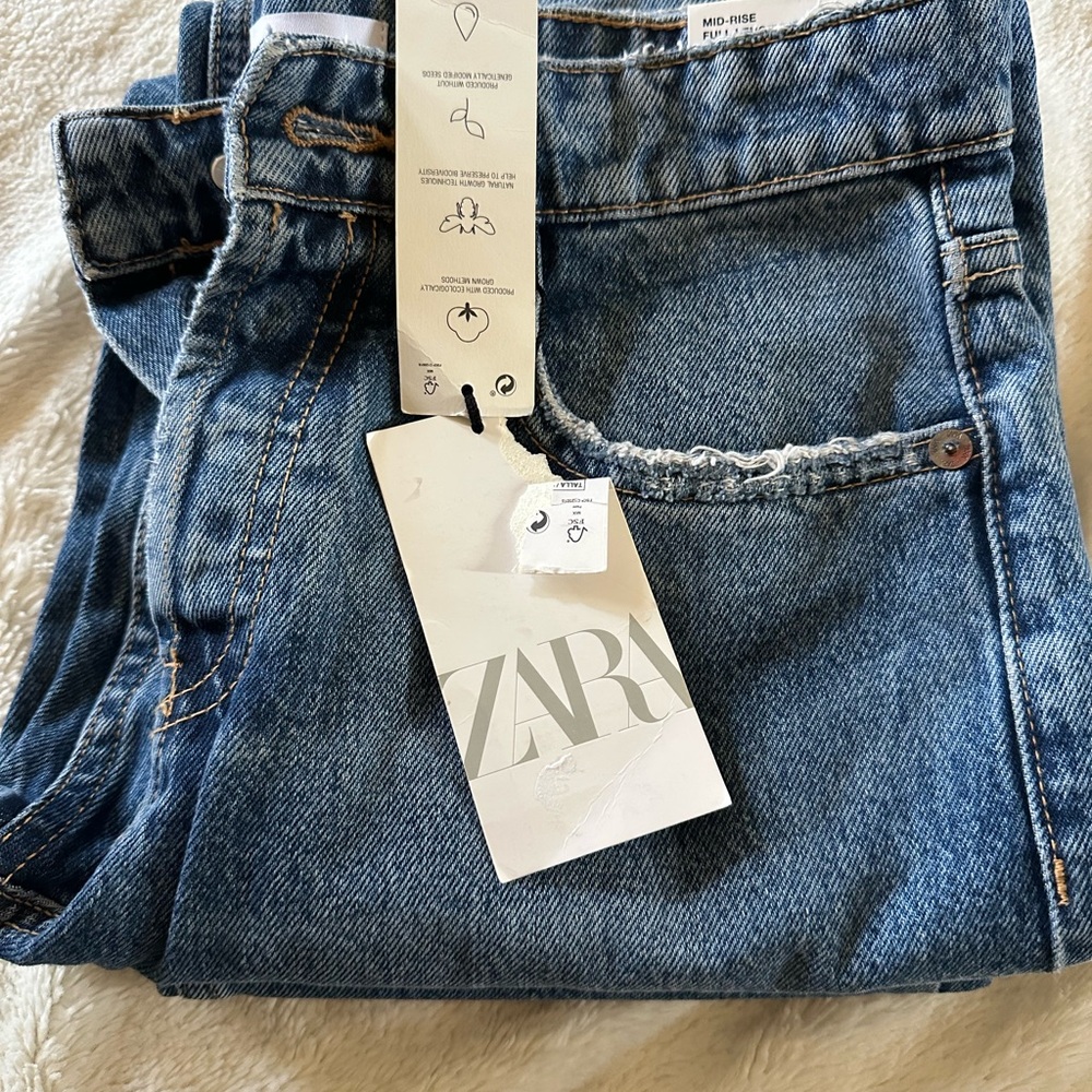 Zara High-Rise Women’s Jeans - Medium Blue